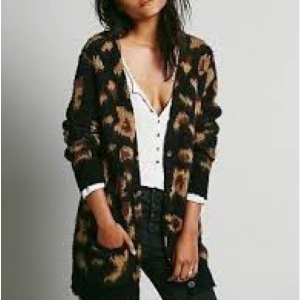 Free People Out Of Africa Wild Cat Wool Cardigan Sweater Oversized S $128 - Picture 2 of 13